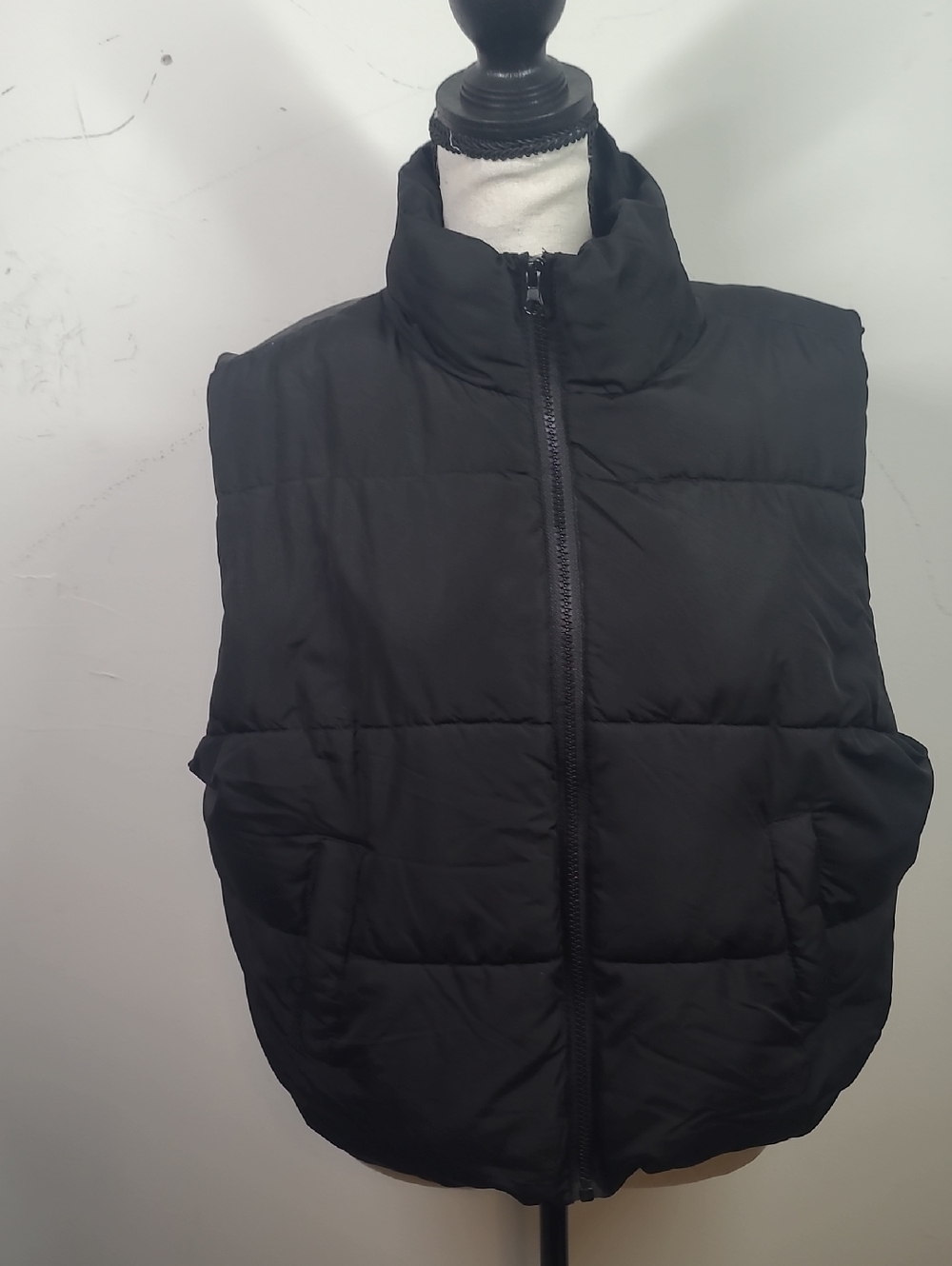 No Boundaries Black Quilted Puffer Vest - L (11-13)